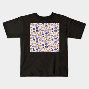 Groovy Weirdcore Mushrooms in purple and blue Kids T-Shirt